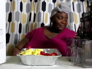 Crispy Fried Chicken: African HD adult clip show 77